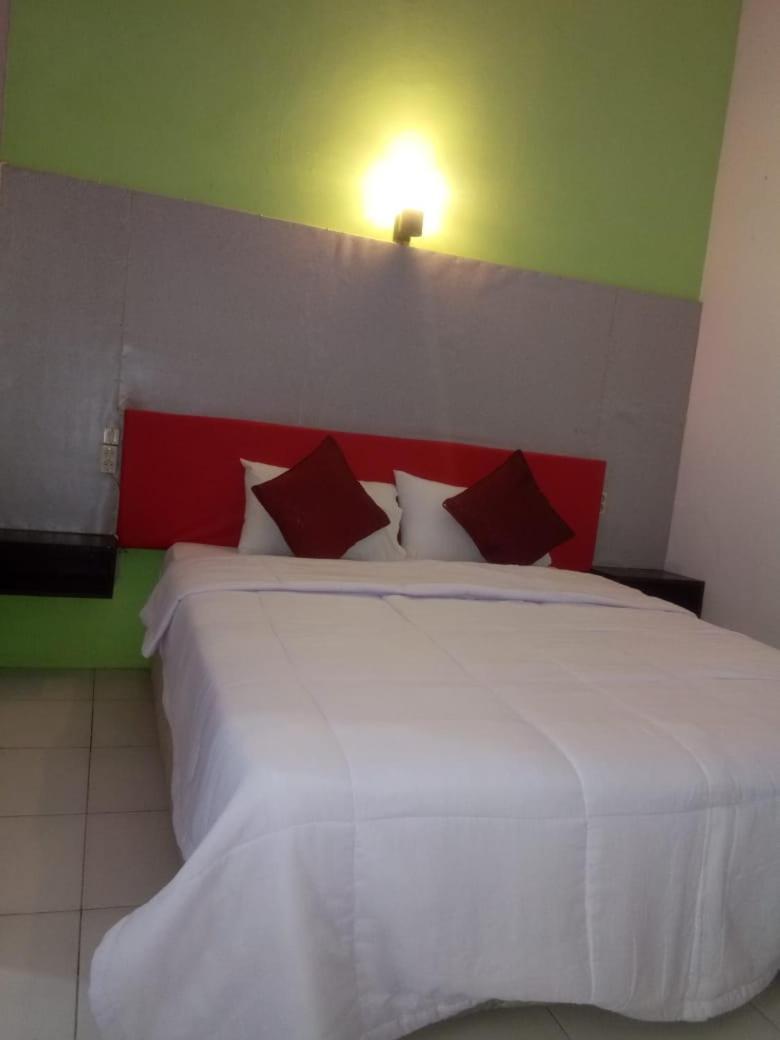 Hotel Segara Mandala Negara  Bilik gambar